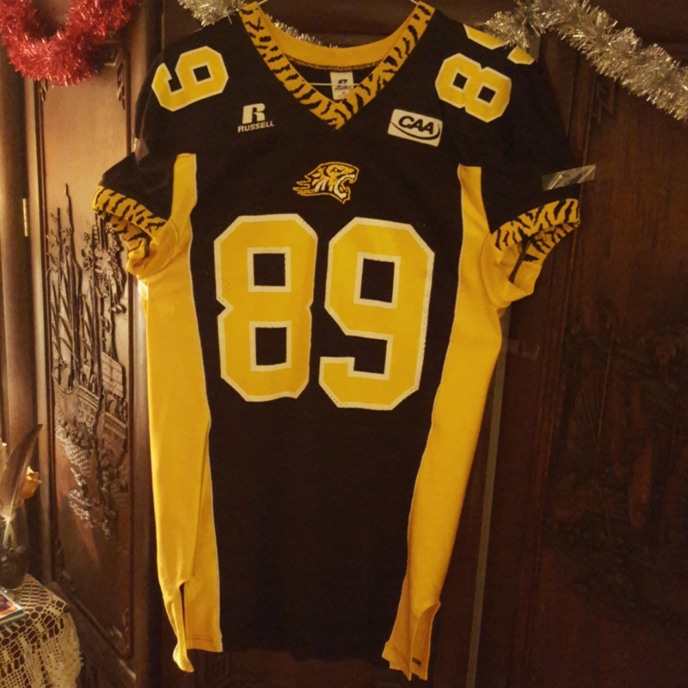 Towson State football jersey number 89 Tongu